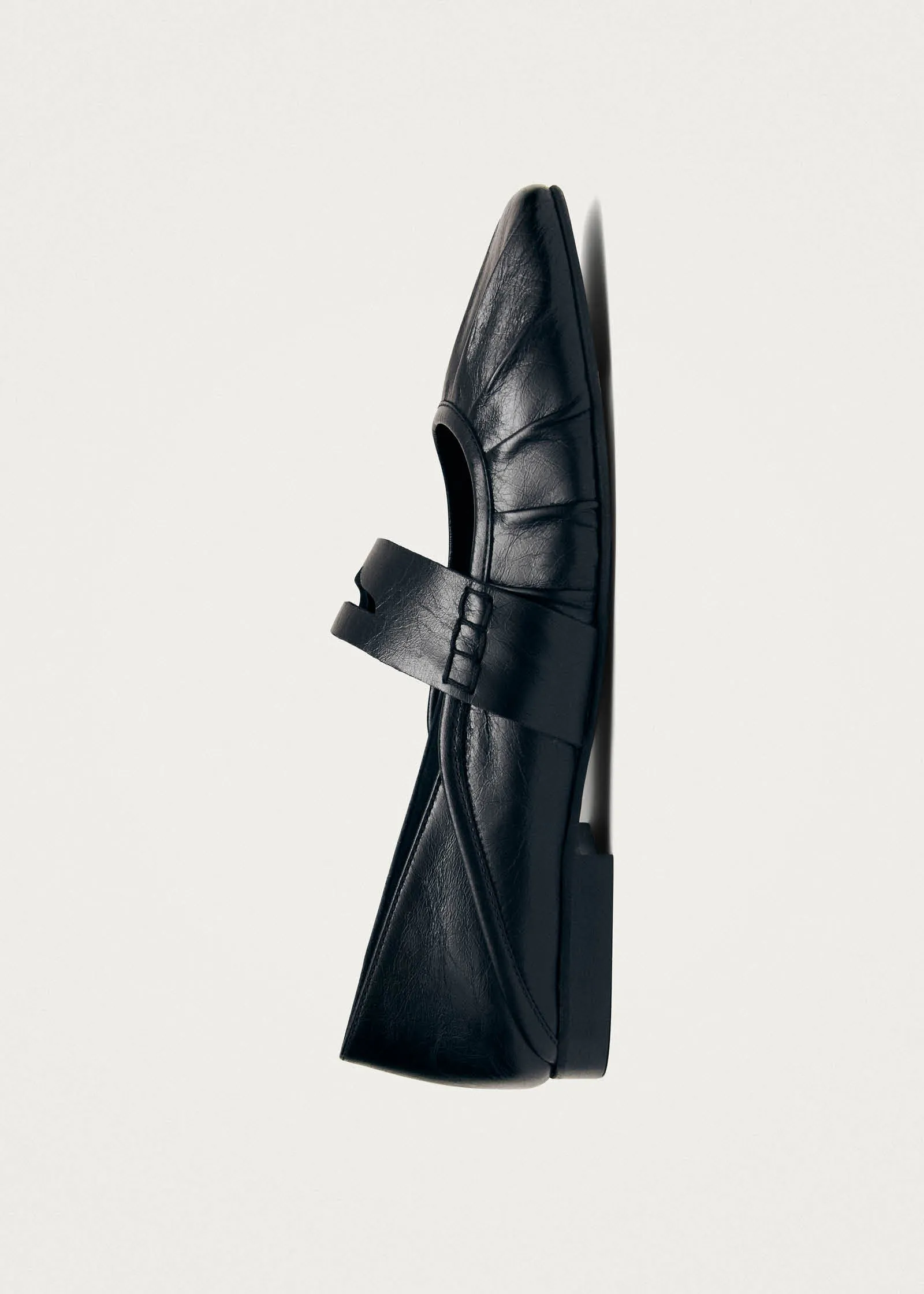 Bargo Black Leather Ballet Flats