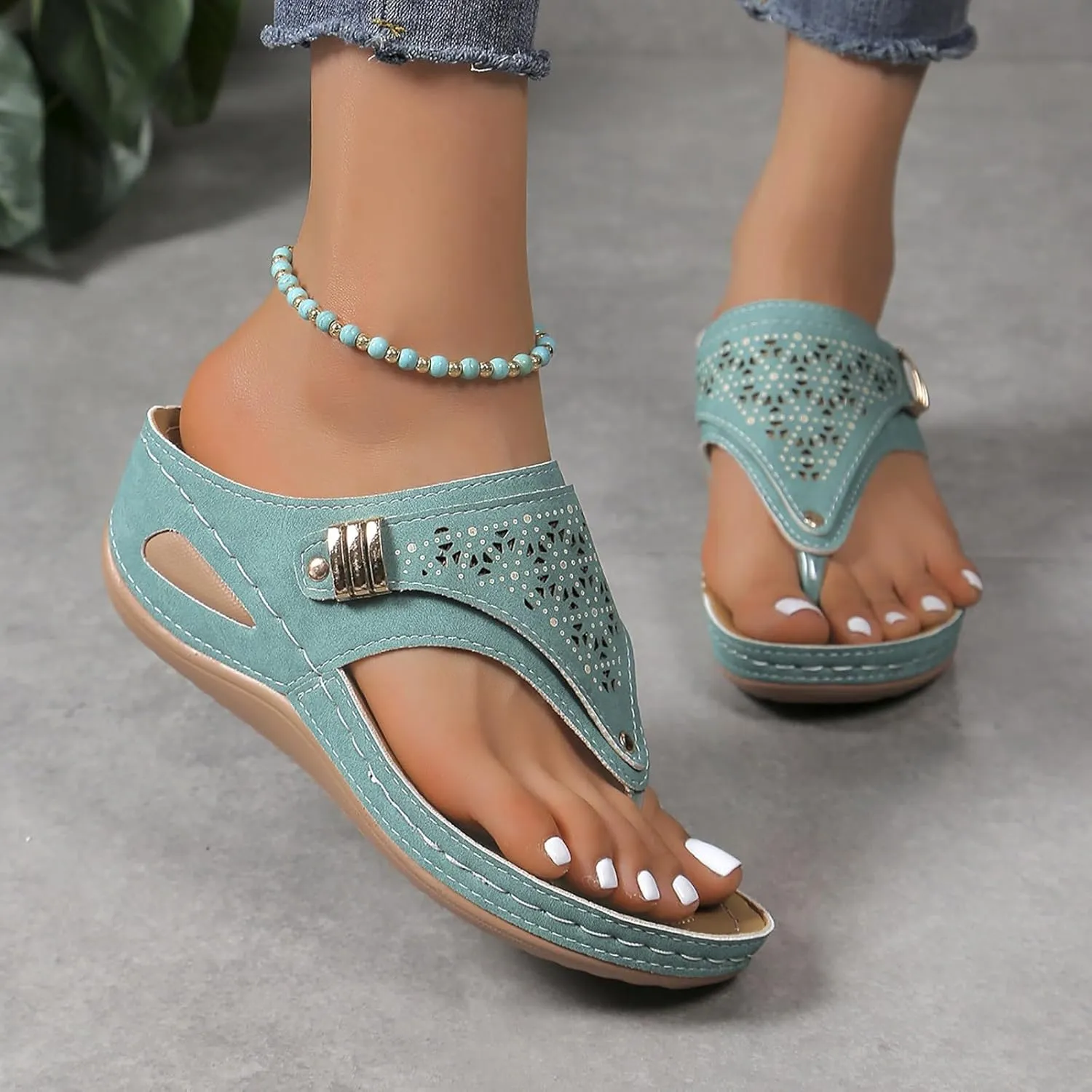 Breathable Mesh Hollow Sports Sandals Non-Slip 2024 New Women’s Wedge Orthopedic Flip-Flops Summer Casual Sandals Open Toe