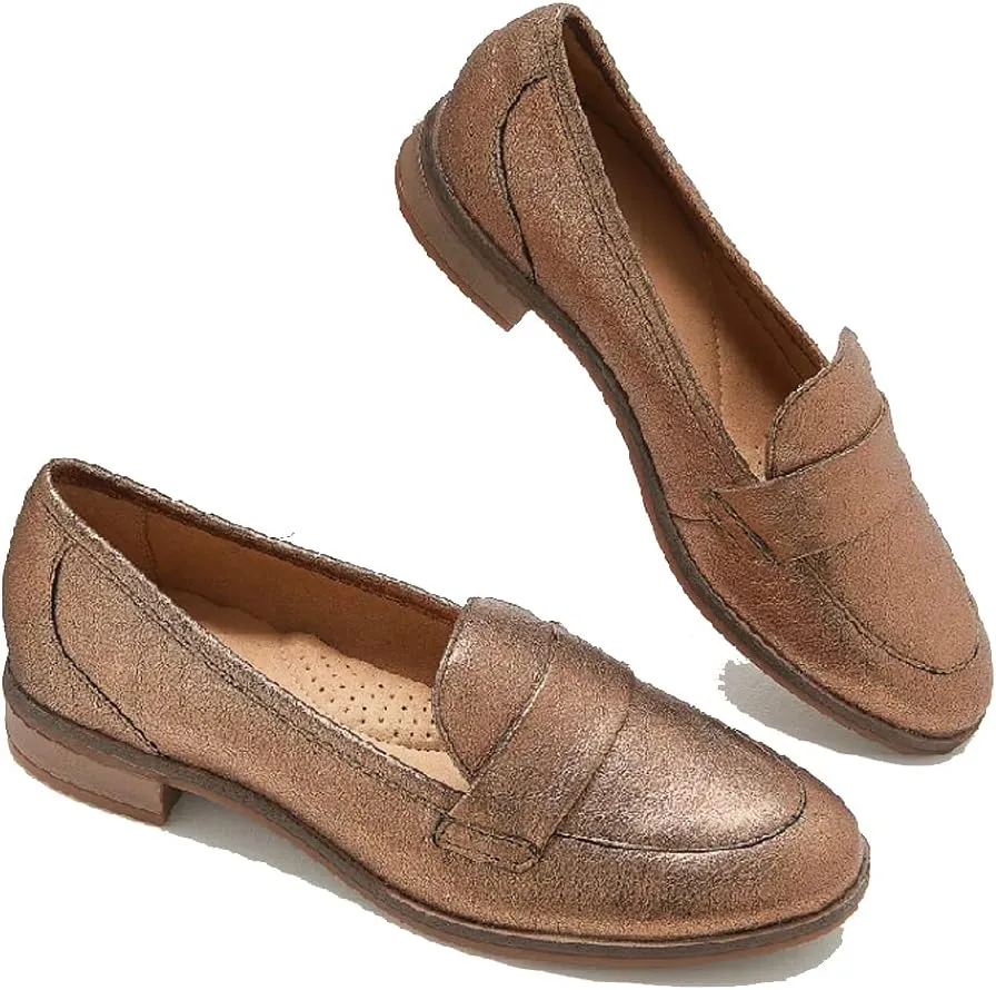 Clarks Women's Trish Willow Loafer, Metallic, 7.5 W
