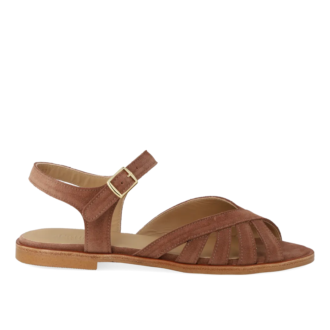 Classic strappy sandal
