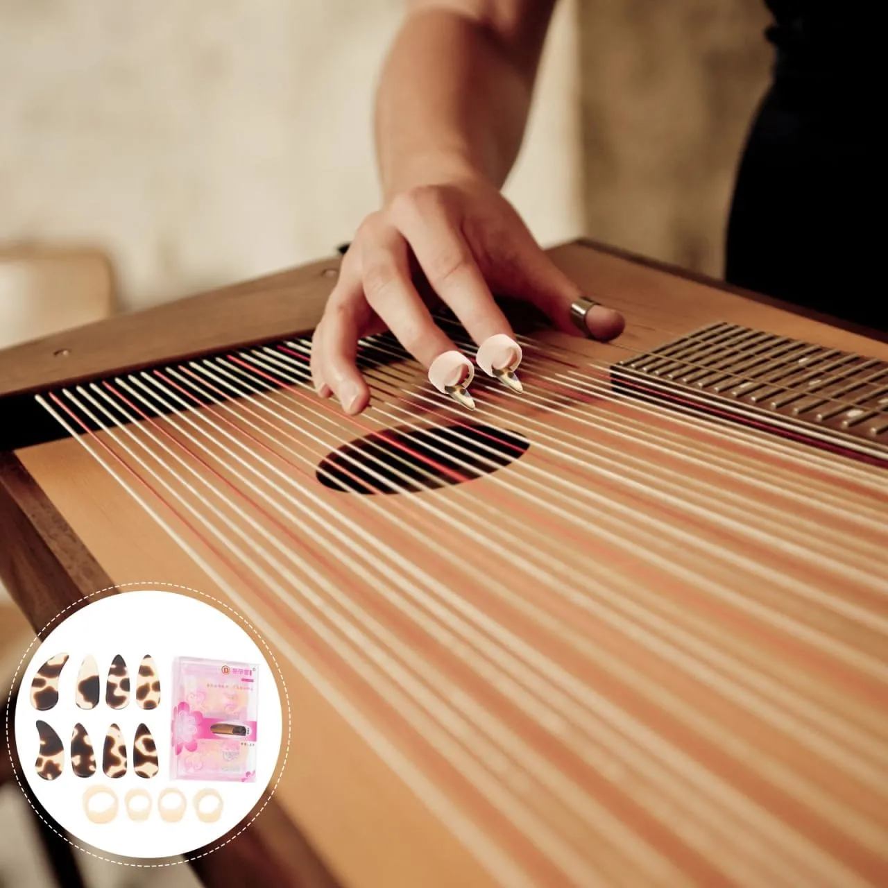 FAVOMOTO 1 Sets Thumb Finger Picks, Guzheng Nail Protectors Silicone Finger Practice Portable Guitar Thumb Picks Nail Tape Roll Covers Protectors Parts for Practice String Instrument Ages 13 and Up