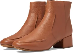 Gentle Souls by Kenneth Cole Women's Ella Apron Bootie Loafer Flat