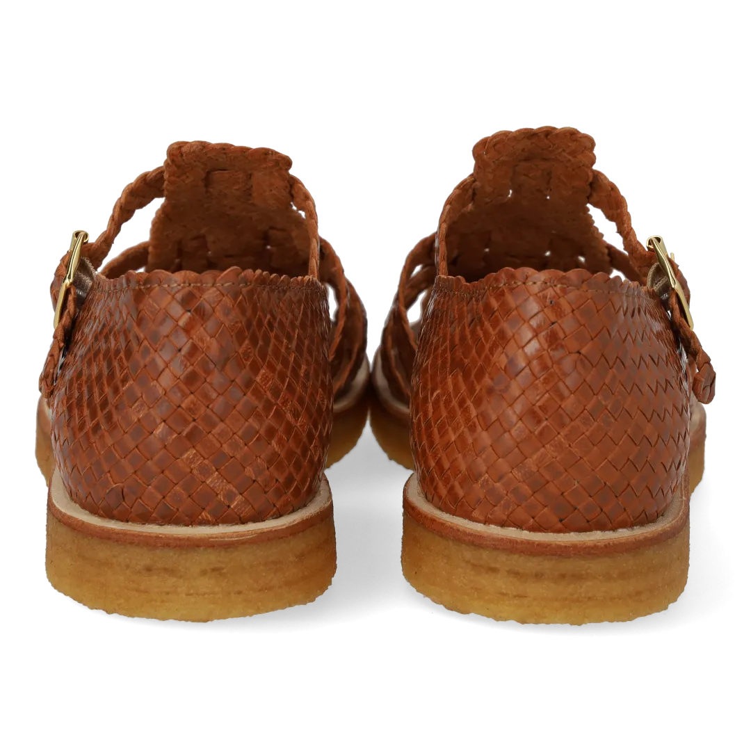 Hand-braided strap sandal with buckle