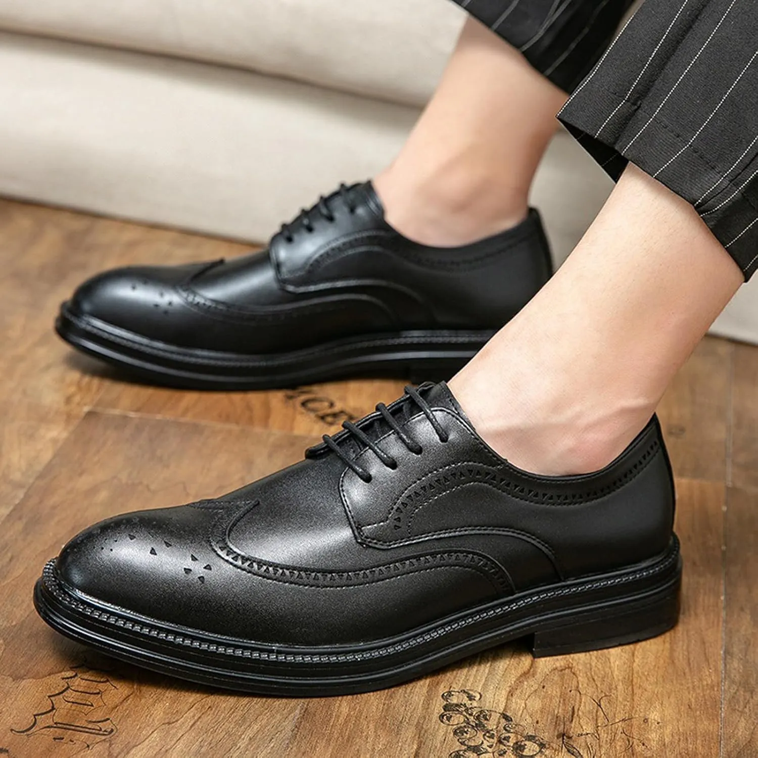 Men's Genuine Leather Wing Tips Two Tone Lace Up Oxfords Classic Round Toe Brogue Patchwork Derby Dress Shoes Casual Low Block Heel Business Work Office Shoes