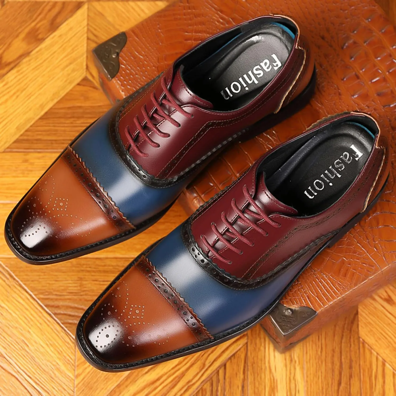 Men's Patchwork Multicolor Brogue Oxfords Shoes Fashion Classic Carved Two Tone Lace Up Low Top Leather Dress Shoes Hand Stitched Business Formal Derby Shoes