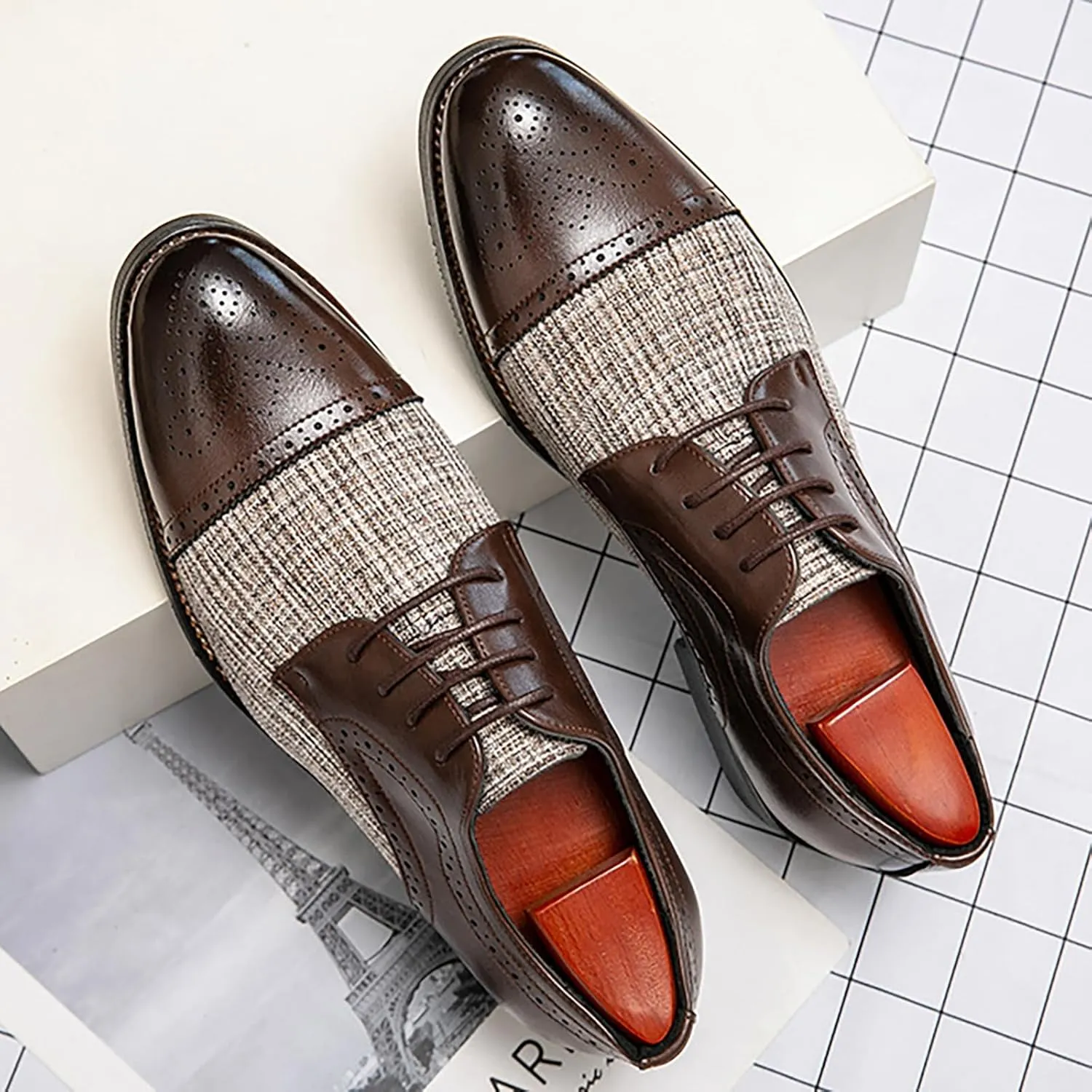 Men's Two Tone Patchwork Brogue Oxfords Shoes,Fashion Classic Round-Toe Lace Up Low Top Leather Dress Shoes,Comfort Hand Stitched Business Formal Derby Shoes