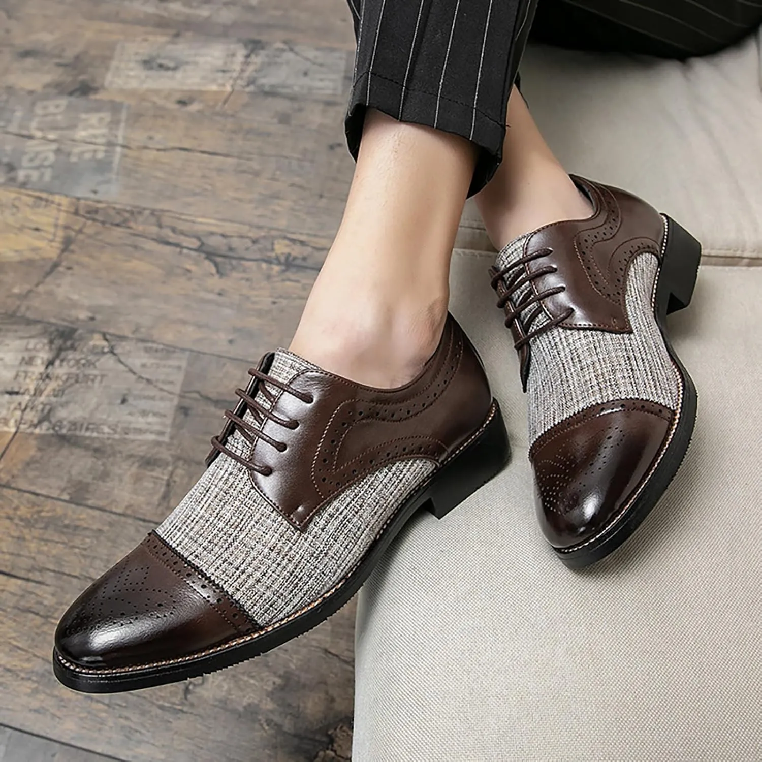 Men's Two Tone Patchwork Brogue Oxfords Shoes,Fashion Classic Round-Toe Lace Up Low Top Leather Dress Shoes,Comfort Hand Stitched Business Formal Derby Shoes