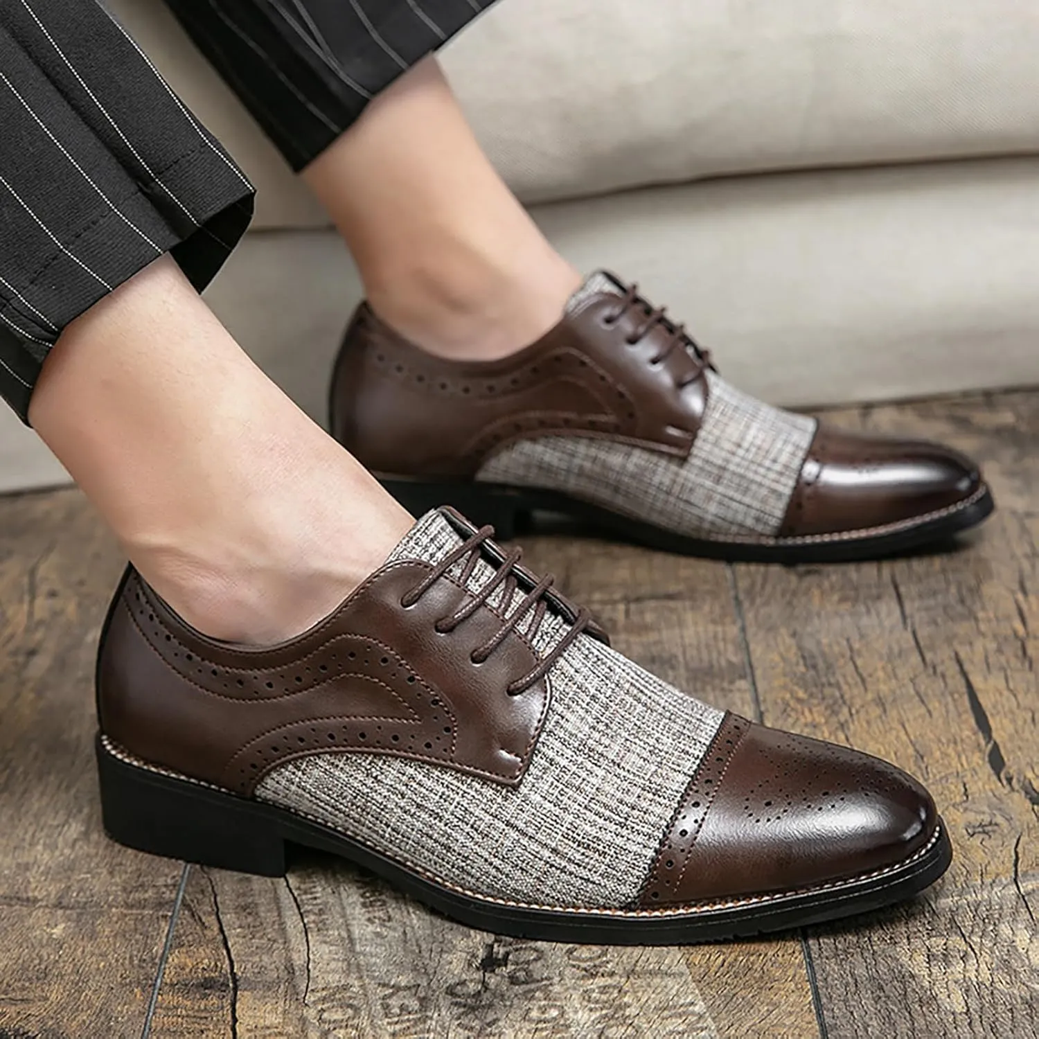 Men's Two Tone Patchwork Brogue Oxfords Shoes,Fashion Classic Round-Toe Lace Up Low Top Leather Dress Shoes,Comfort Hand Stitched Business Formal Derby Shoes