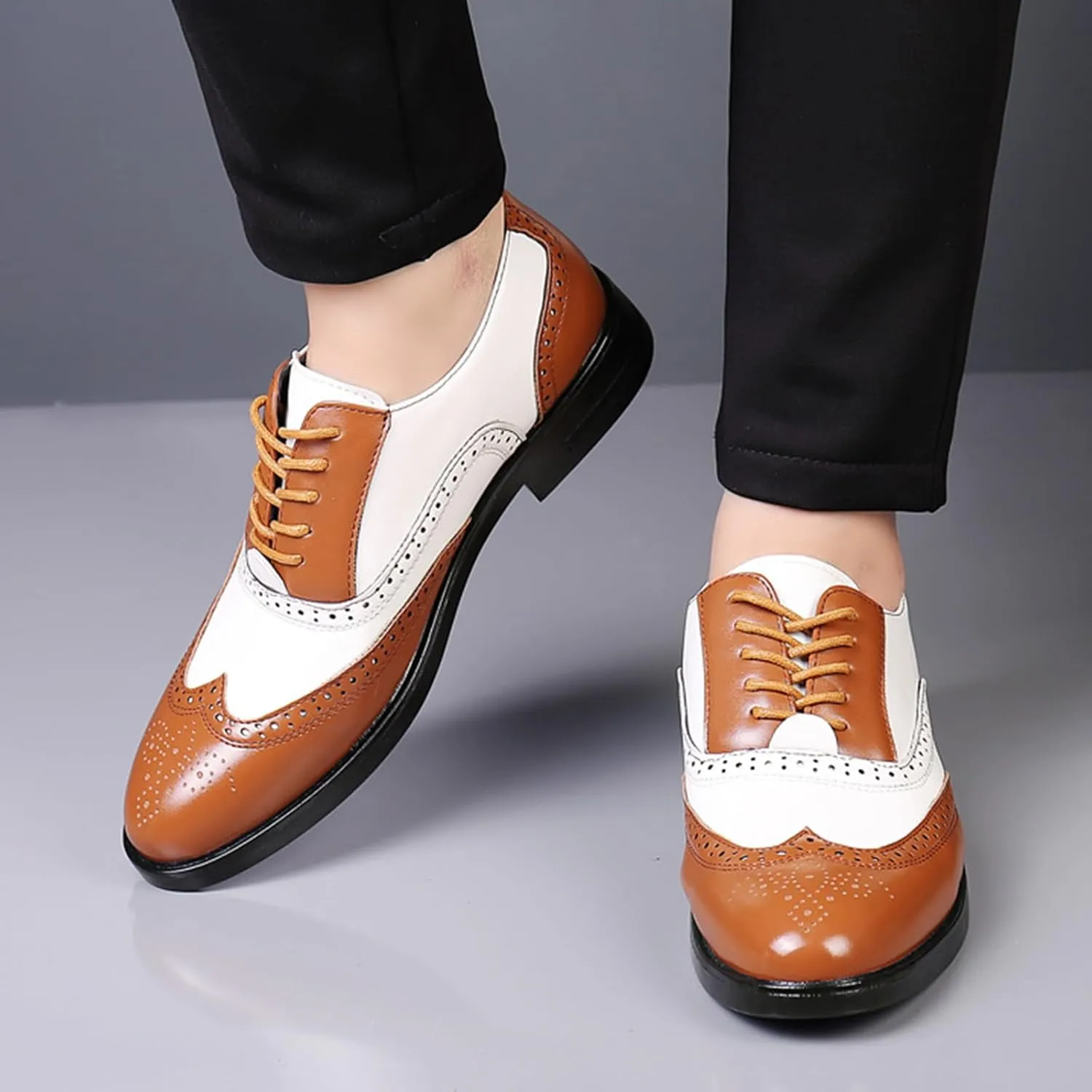 Men's Wingtip Patchwork Two Tone Brogue Oxfords Shoes Fashion Hand Stitched Round-Toe Lace up Low Top Leather Dress Shoes Comfortable Casual Business Formal Derby Shoes