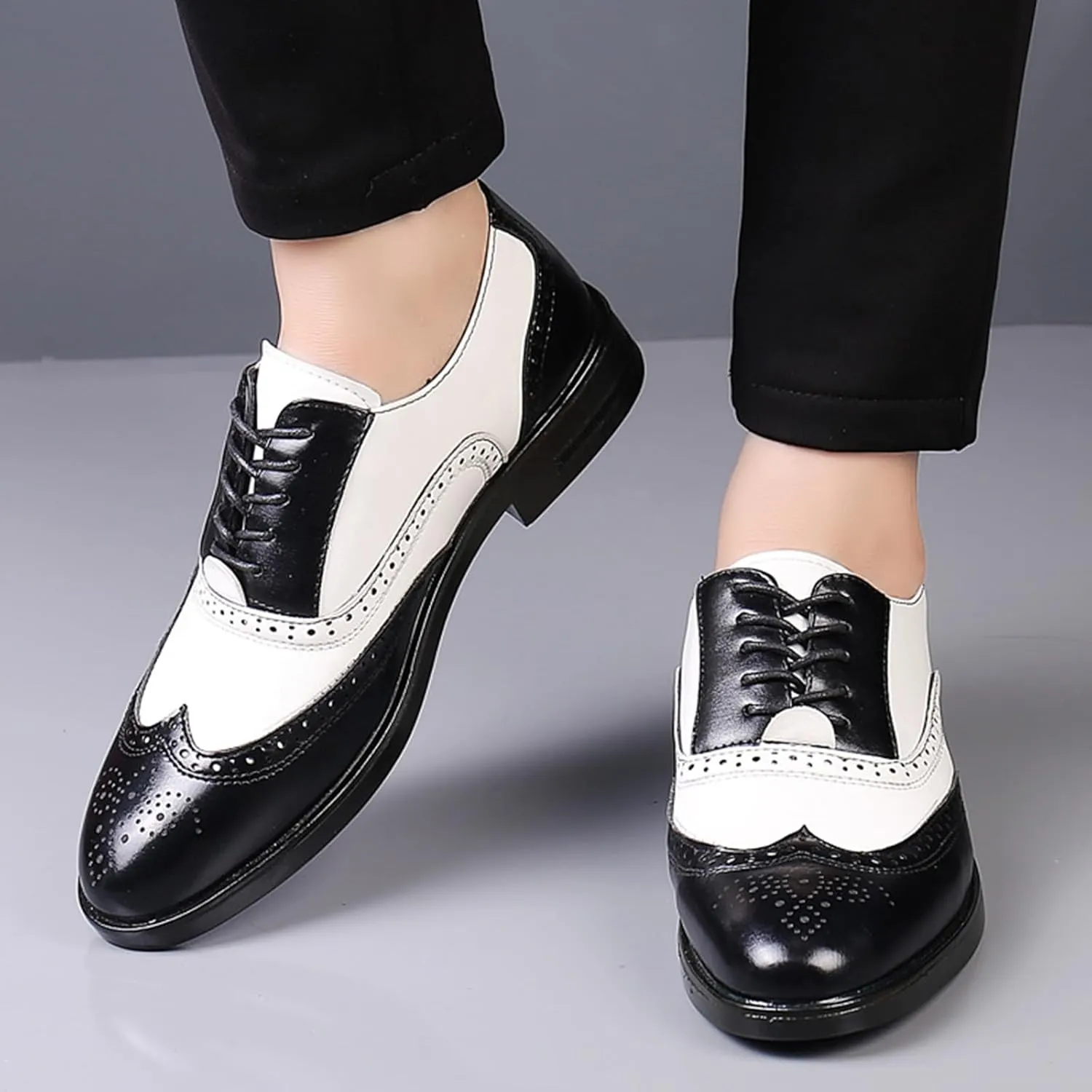 Men's Wingtip Patchwork Two Tone Brogue Oxfords Shoes Fashion Hand Stitched Round-Toe Lace up Low Top Leather Dress Shoes Comfortable Casual Business Formal Derby Shoes
