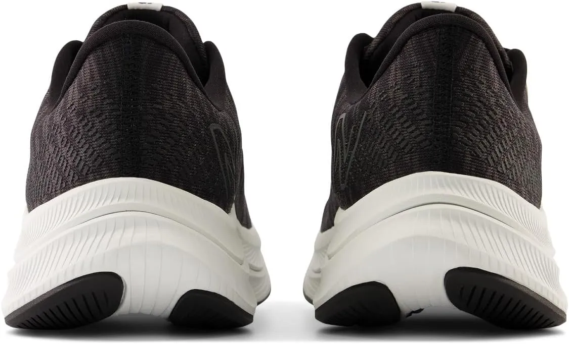 New Balance Men's FuelCell Propel V4 Running Shoe