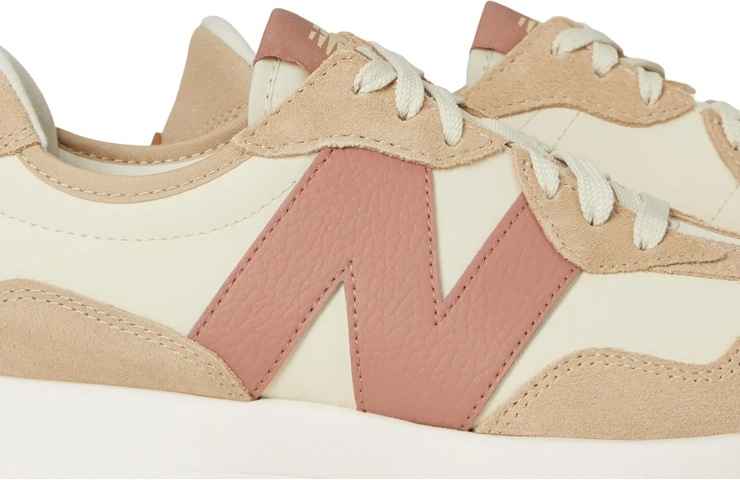 New Balance Women's 327 Sneaker