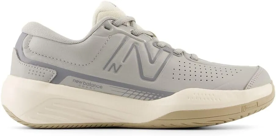 New Balance Women's 696 V5 Hard Court Tennis Shoe