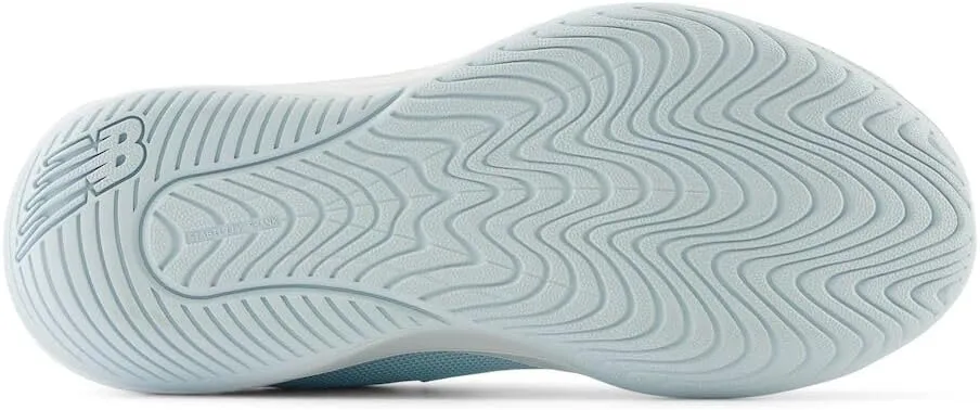 New Balance Women's 696 V6 Tennis Shoe