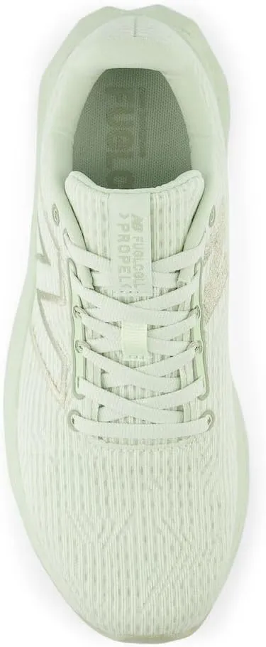 New Balance Women's Fuelcell Propel V5