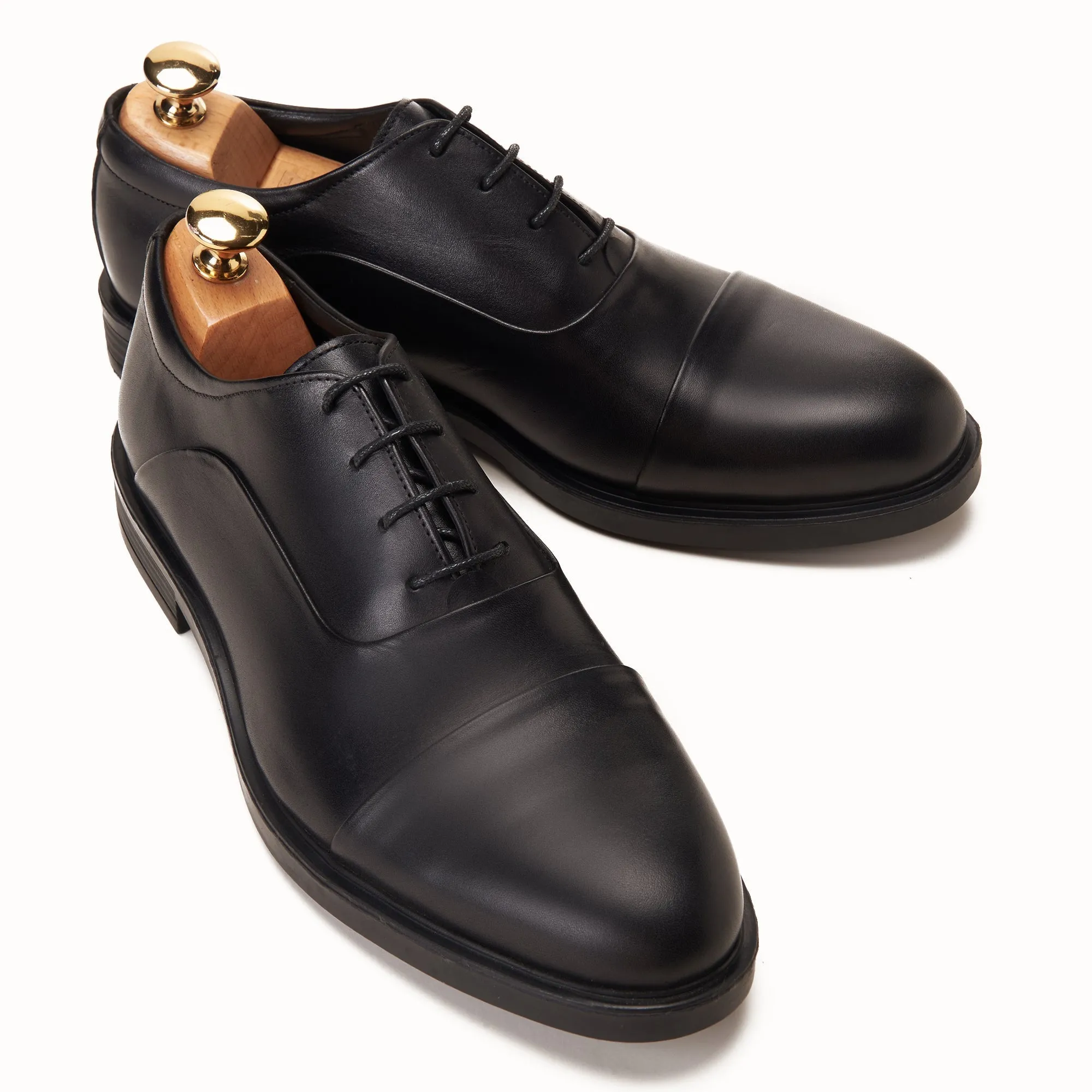 Oxford Cap Toe