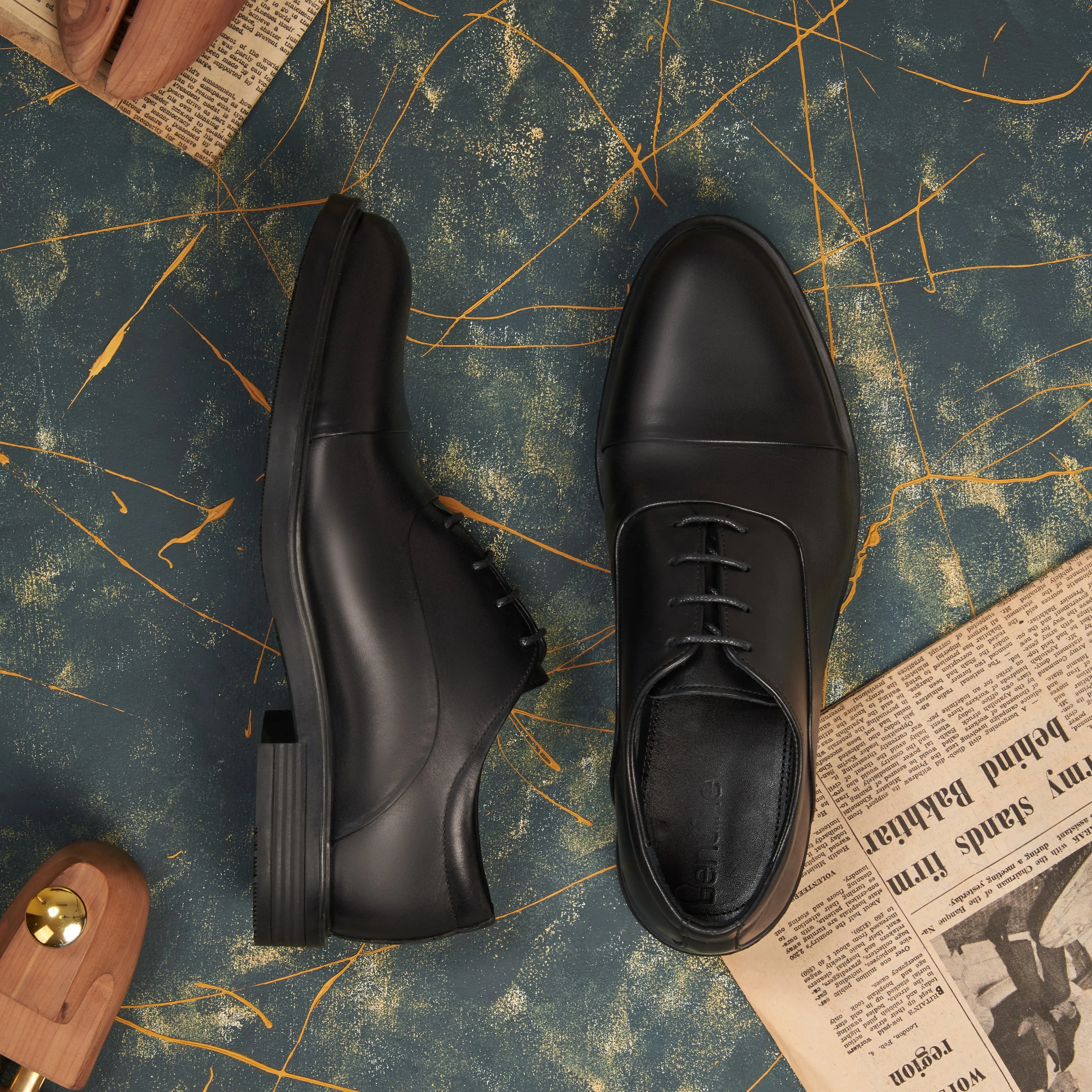Oxford Cap Toe