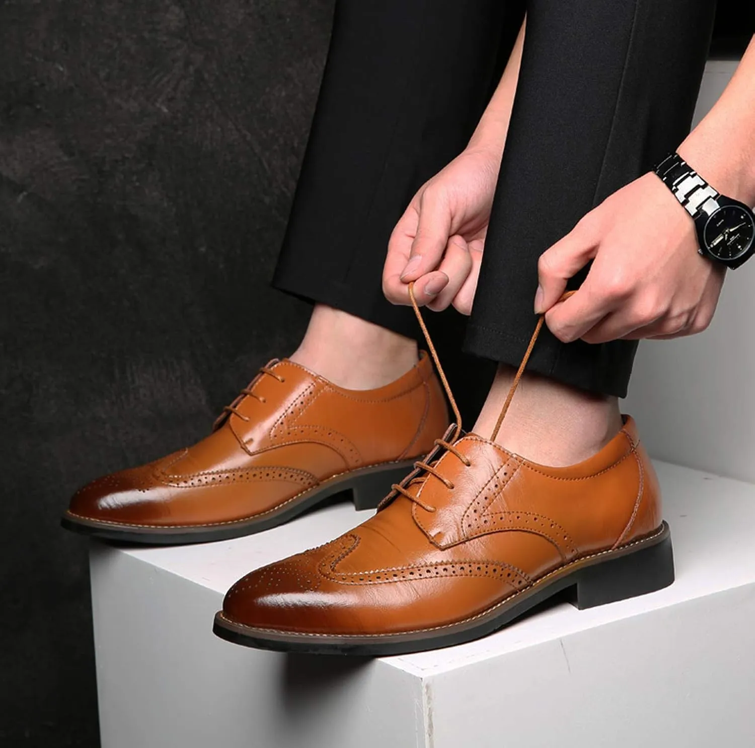 Santimon Men's Wingtip Oxford Shoes Classic Brogue Dress PU Leather Lace Up Casual Shoes