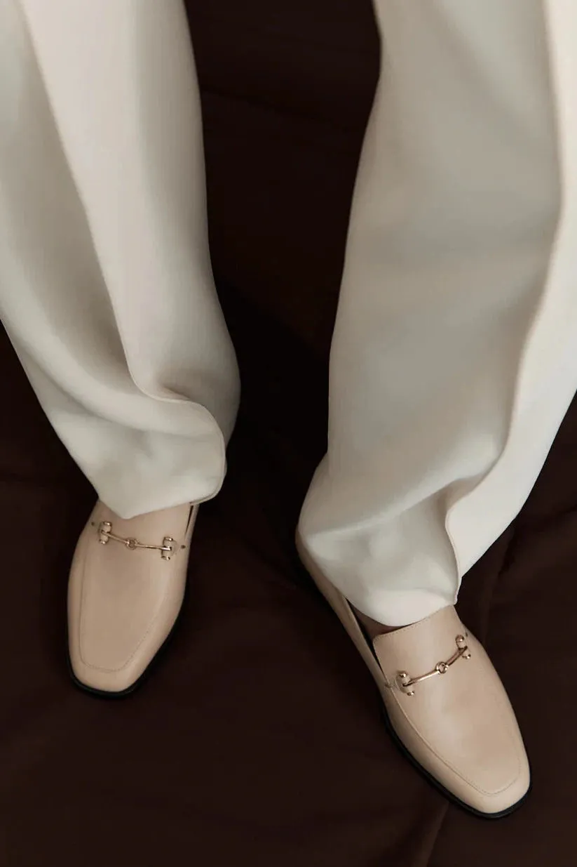 Suit Loafer Sand/Gold
