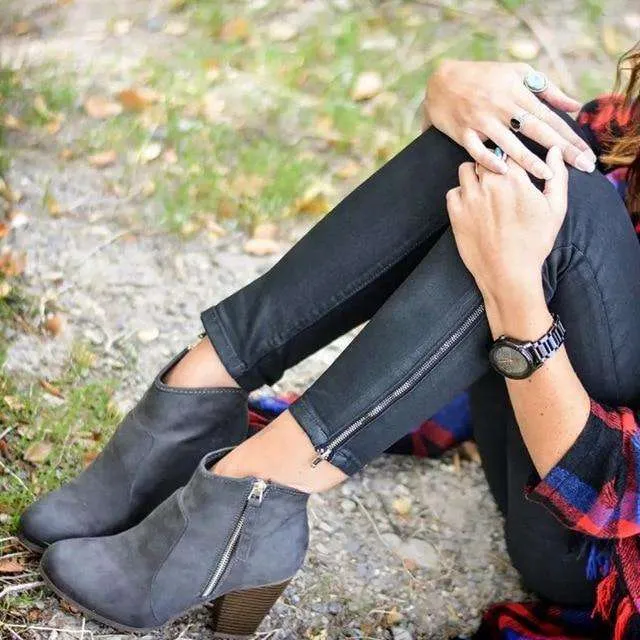 Supportive lightweight orthopedic Boots