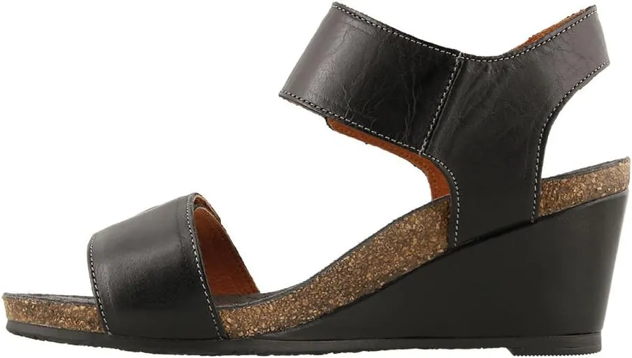 Taos Women's Carousel Wedge Sandal