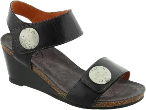 Taos Women's Carousel Wedge Sandal