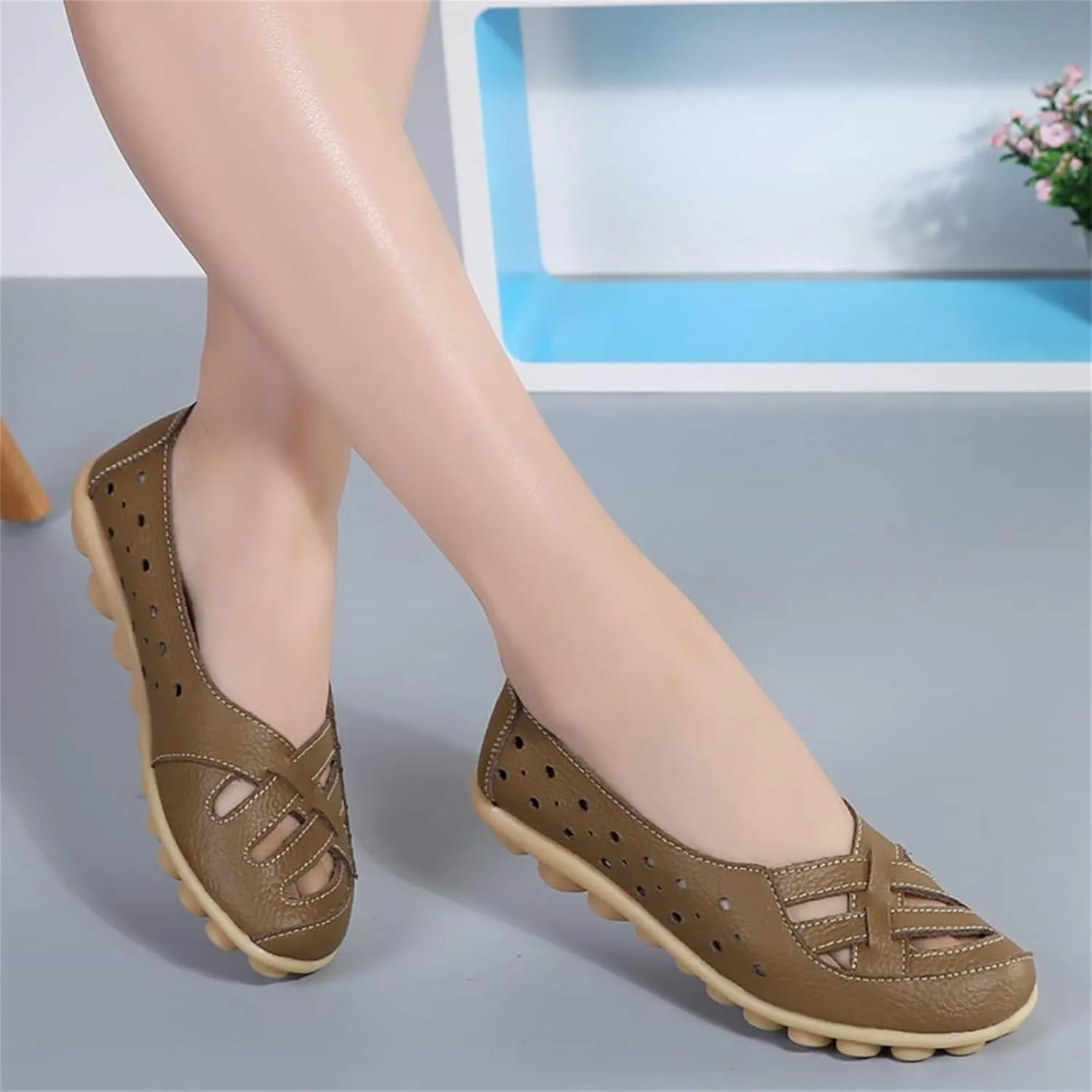 Women's Cowhide Leather Shoes Loafers Flats Sandals Slip-On Cutout Orthopedic Breathable Comfortable Hollow Soft Summer Casual Leather, Loafer Fashion Slip On Walking Round Toe Nurse Driving Shoes