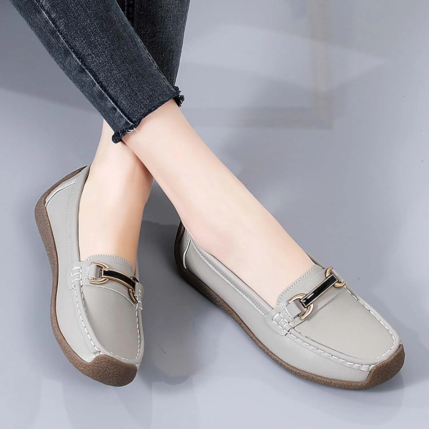 Women's Slip On Flats Loafers Leather Moccasins Walking Shoes Driving Penny Loafer with Anti-Slip Rubber Sole